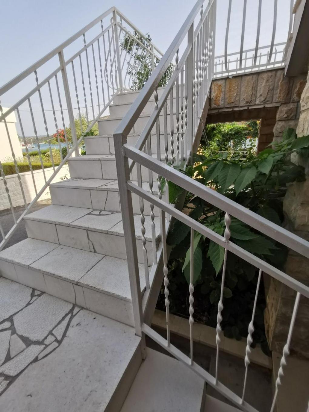 Apartments Srdan Vinišće Zewnętrze zdjęcie
